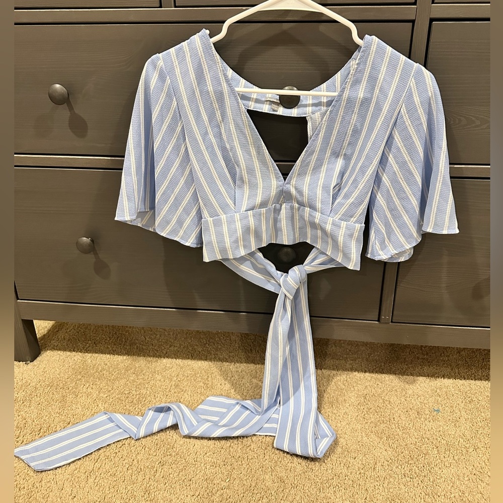 Cropped top